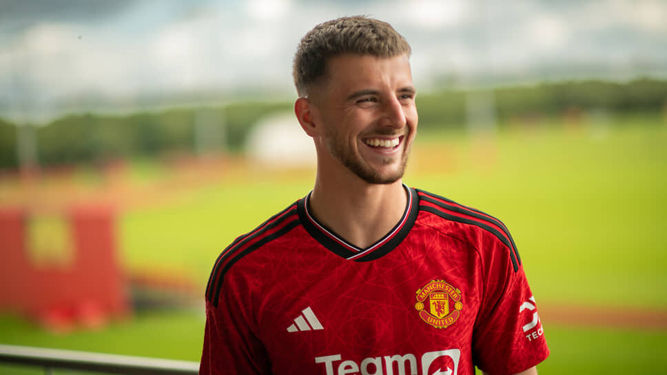 Фото: Manchester United / Getty Images📷В «Манчестер Юнайтед» Мейсон Маунт будет зарабатывать 12 млн фунтов в год, почти в три раза больше, чем в «Челси»