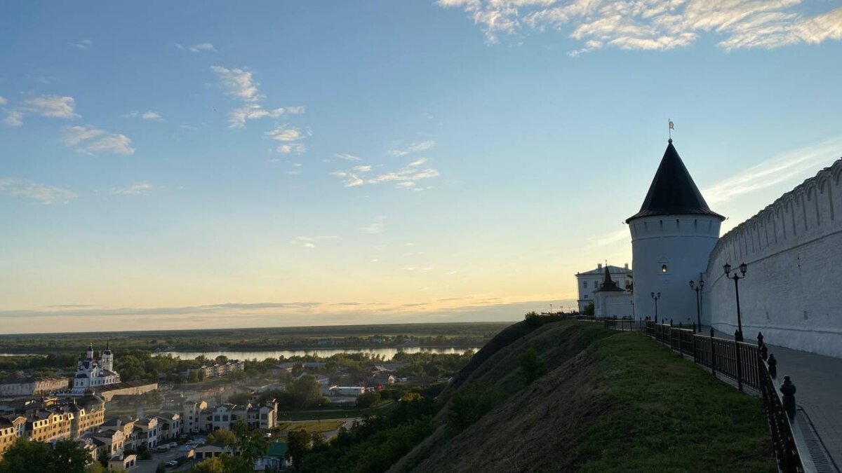 Тобольск достопримечательности фото. Тобольский кремль зимой фото. Тобольск фото. Тобольск сверху. Каменный кремль в тобольске.
