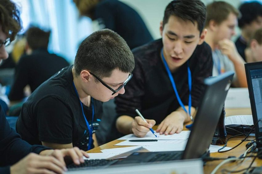 МФТИ студенты. Студенты Физтеха. It образование в России. Высшее образование it специалистов.