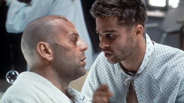 Кадр из фильма "12 обезьян"