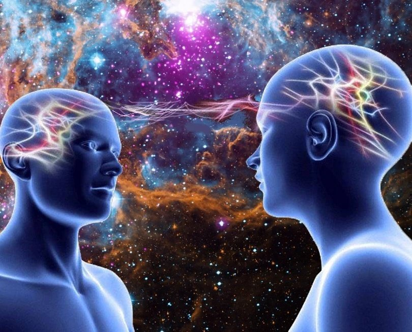 Мужчина разум. Мозг сверхчеловека. Связь между людьми. Общий разум. Мысленная телепатия.