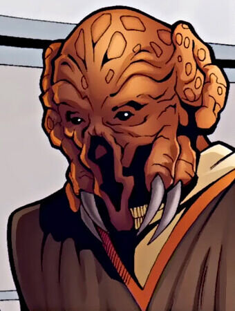 Так выглядит Пло Кун без маски и очков