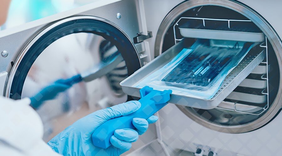  К чистке инструментов предъявляются очень строгие требования. Фото: Smile-at-Once.ru.