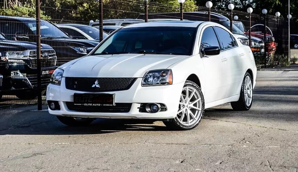 Митсубиси Галант.