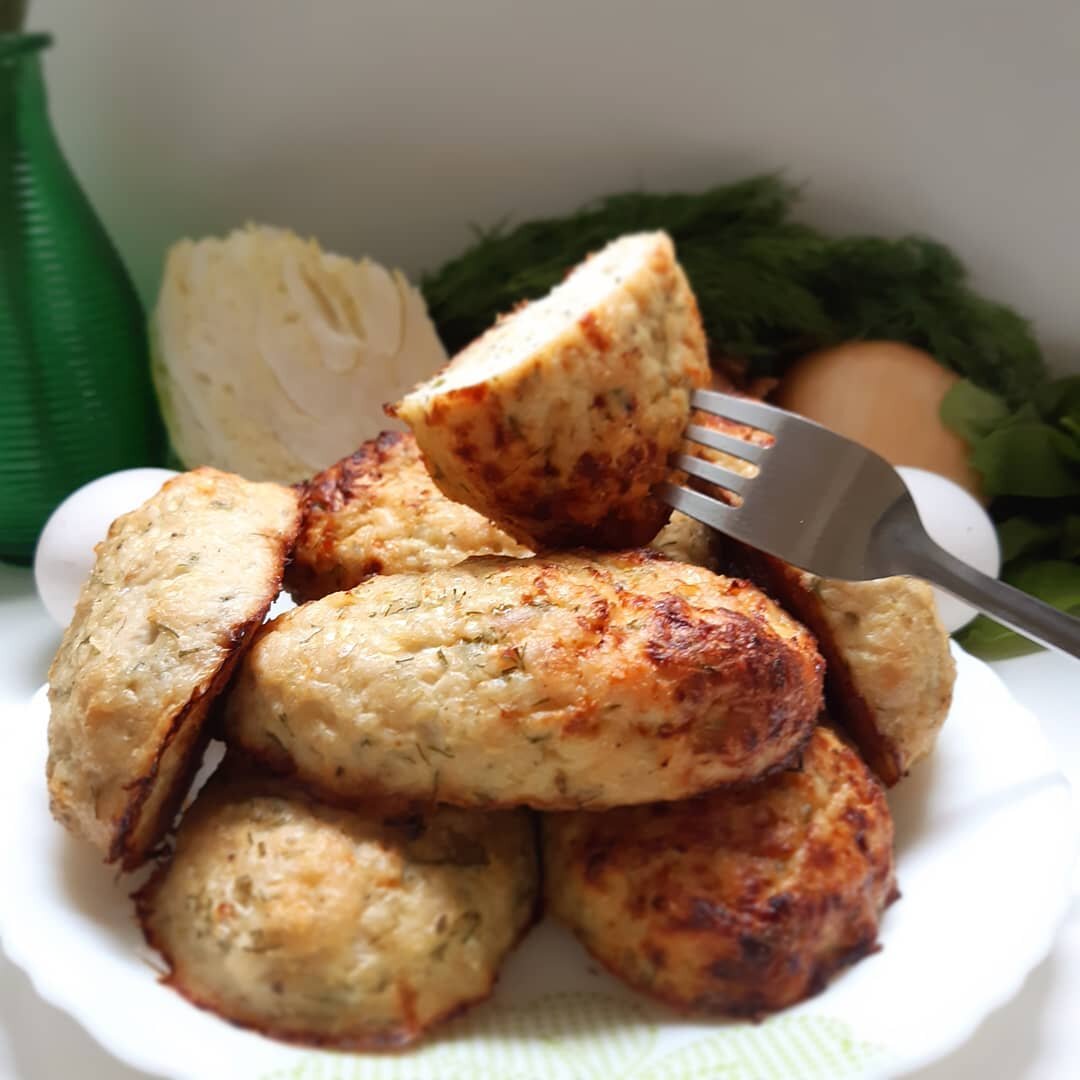 Куриные котлеты с капустой