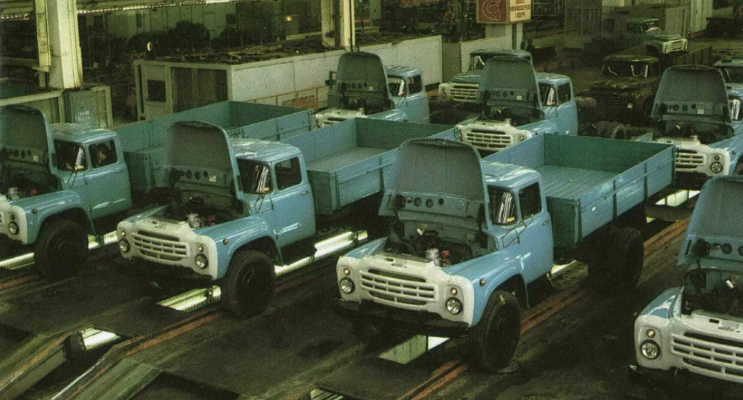 Pinterest. Фото с Яндекса. ЗИЛ–130.