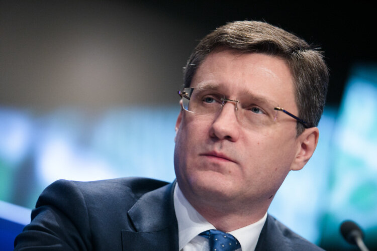 Александр Новак: «С точки зрения баланса энергоресурсов ничего не изменится. Нефть никуда не денется, она перенаправится из одного стакана в другой. Мы получим тот же самый баланс, только с нарушением сложившихся исторических связей». Фото: «БИЗНЕС Online»