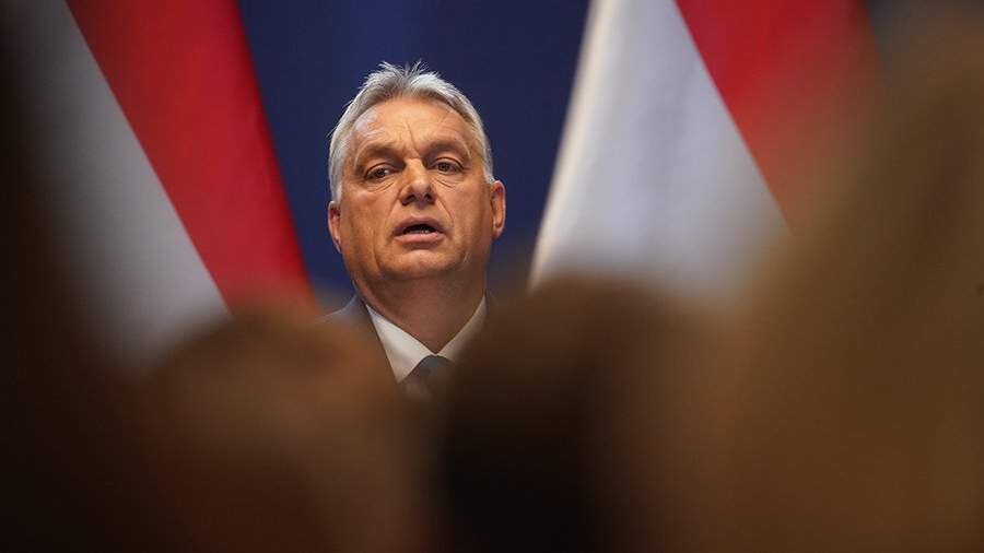 Премьер Орбан ввел в стране чрезвычайное положение. Источник: Яндекс.Картинки
