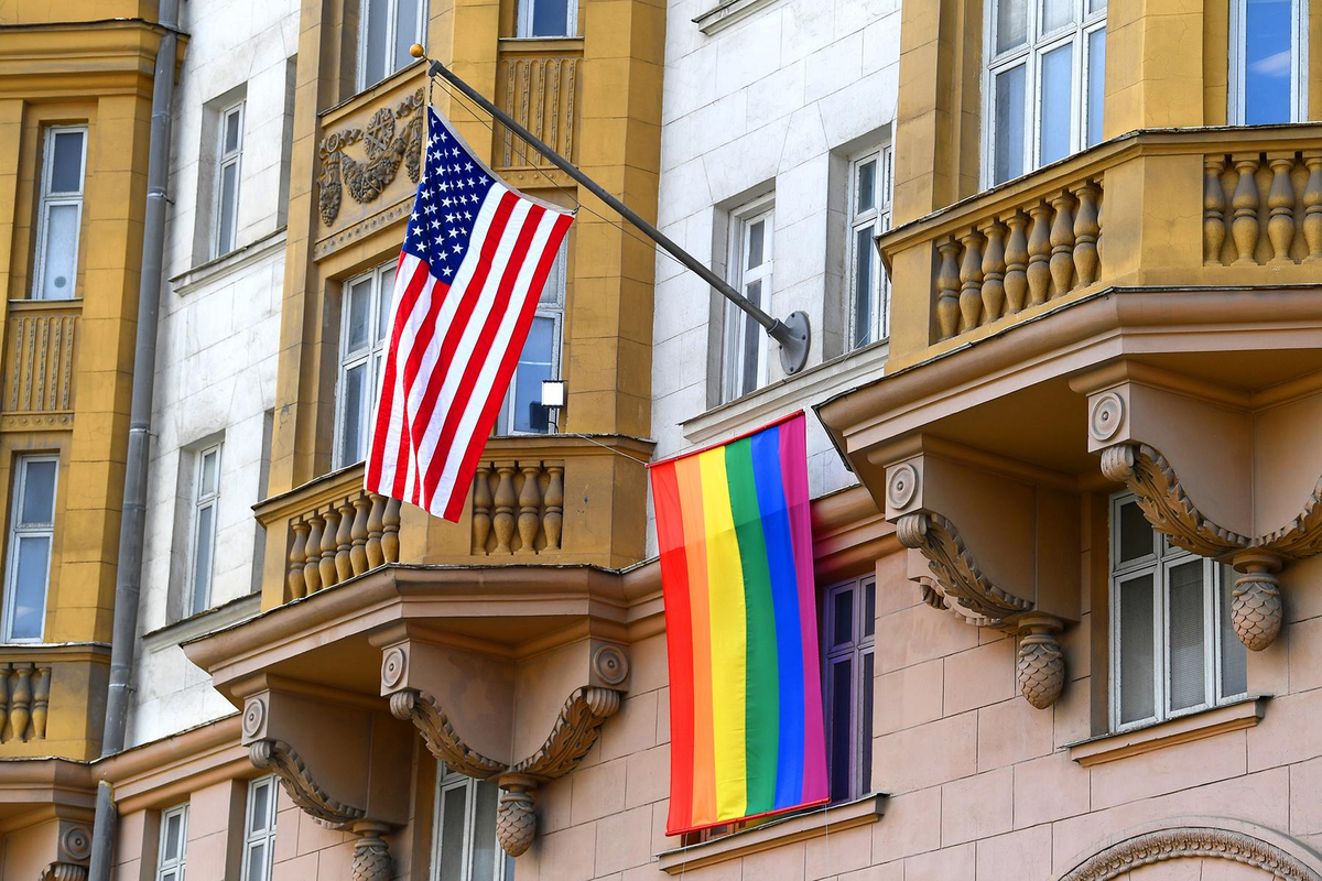 Посольство США в Москве, Большой Девятинский переулок, 8