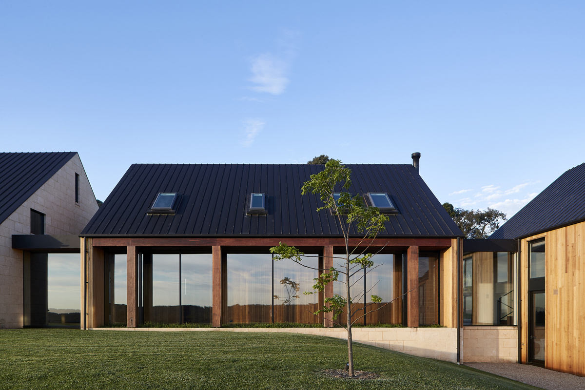 Фотографии Shannon McGrath