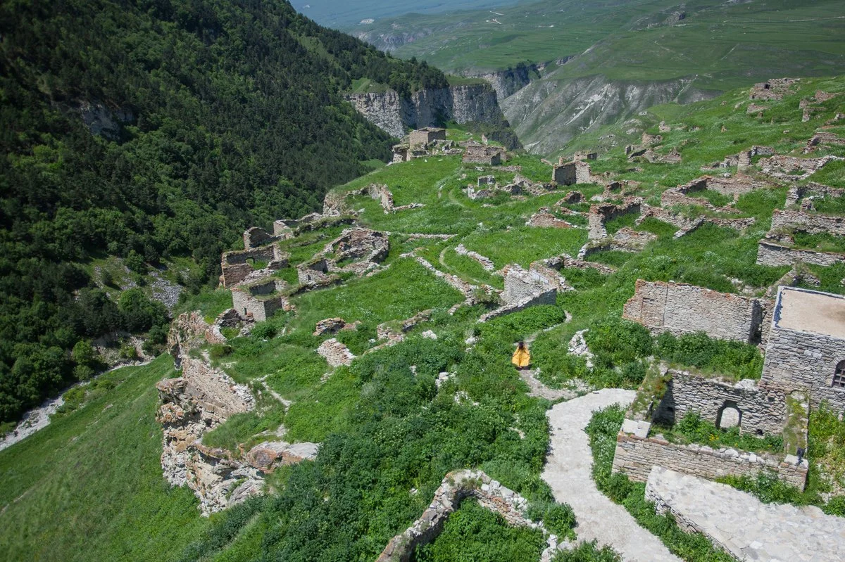 Фото чеченских сел. Древнее селение Хой Чечня. Древний город Хой Чеченская Республика. Селение Хой в Чечне.