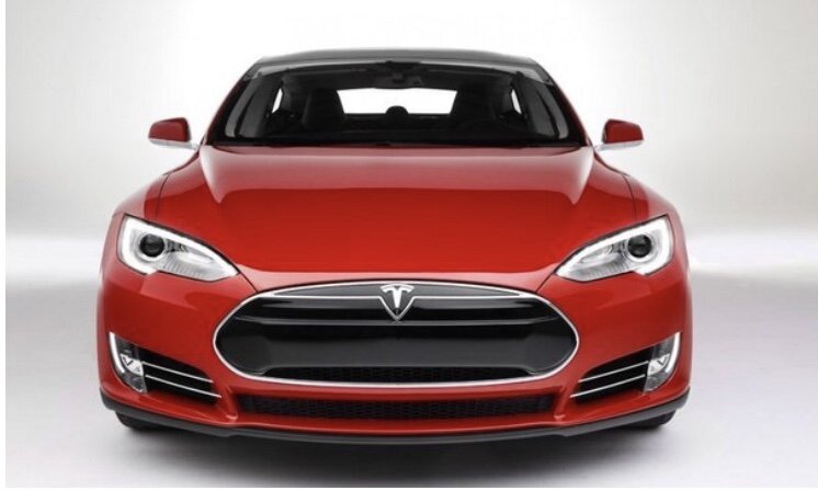 Tesla Model S Signature Perfomance