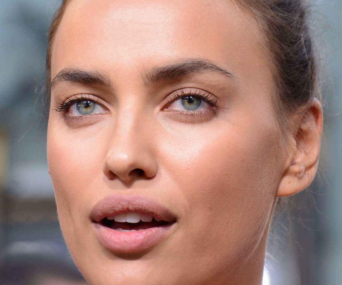     «Я взволнована перед бесконечными возможностями!»: Ирина Шейк стала звездой завораживающего видео