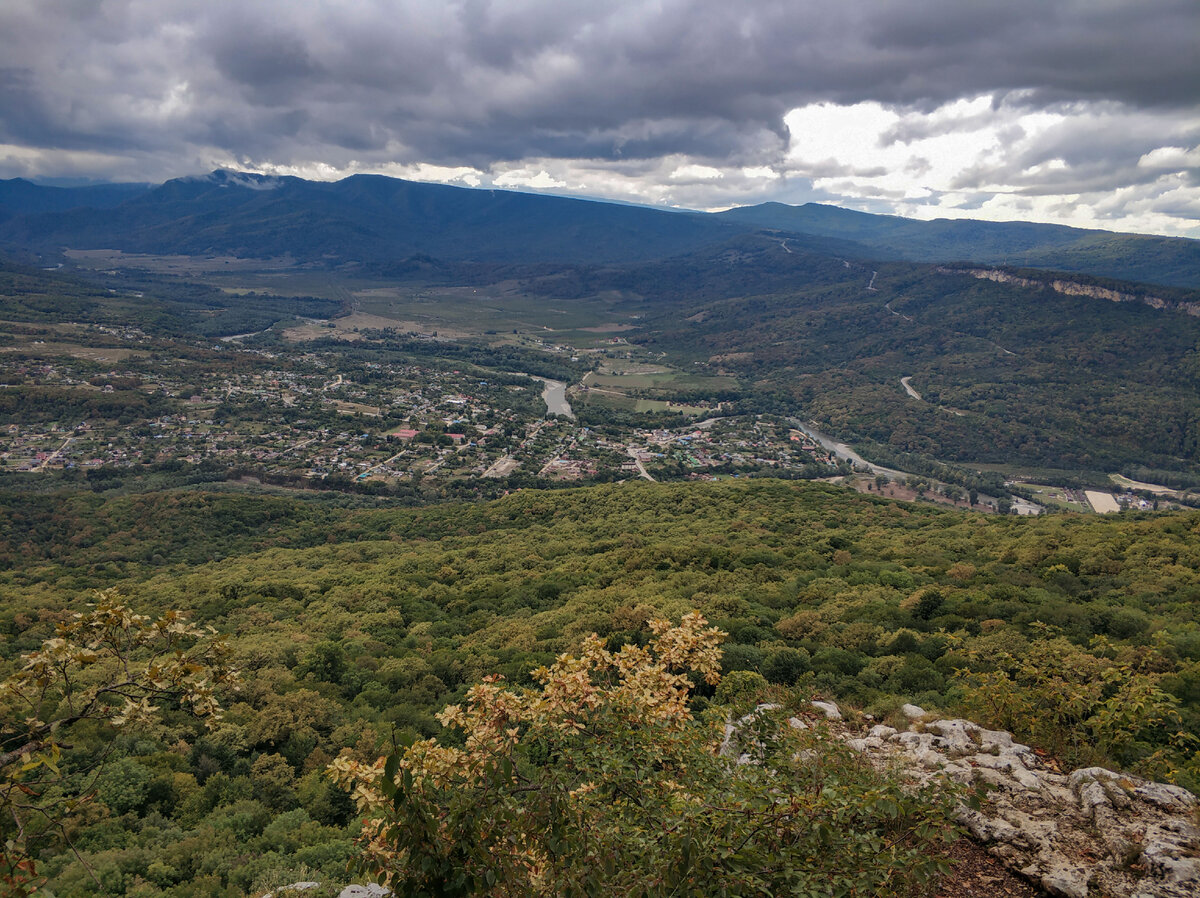 Шикарные виды на станицу Даховская.
