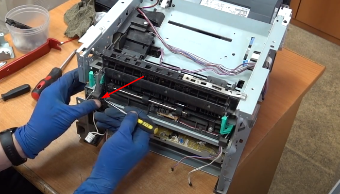 Фото 135. Очищенная оснастка термоэлемента