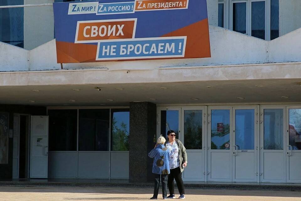     За вхождение ДНР в состав России отдали голоса 99,23% избирателей  REUTERS