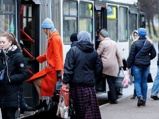     Среди причин опозданий псковичи чаще всего указывают проблемы с общественным транспортом Вадим Боченков