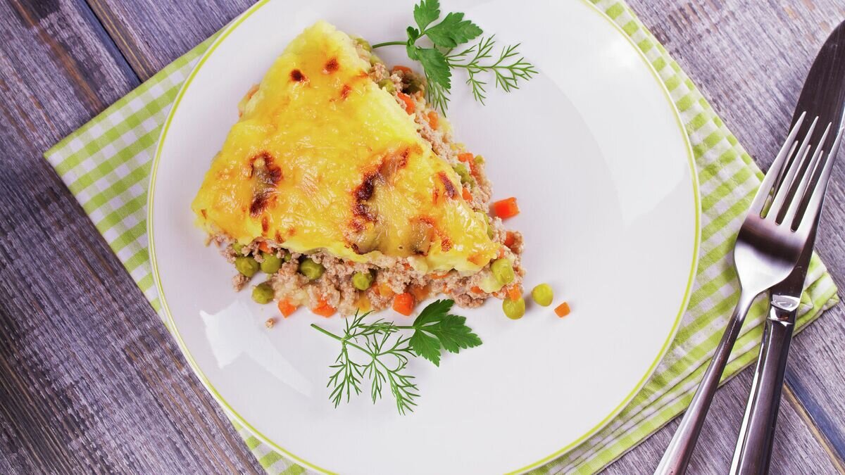 Пастуший пирог© Depositphotos / skylinefree