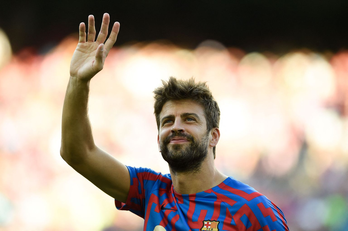 Pique Gerard Hairstyle