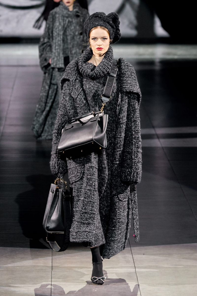 №2. Dolce & Gabbana Ready-To-Wear Коллекции осень-зима 2021