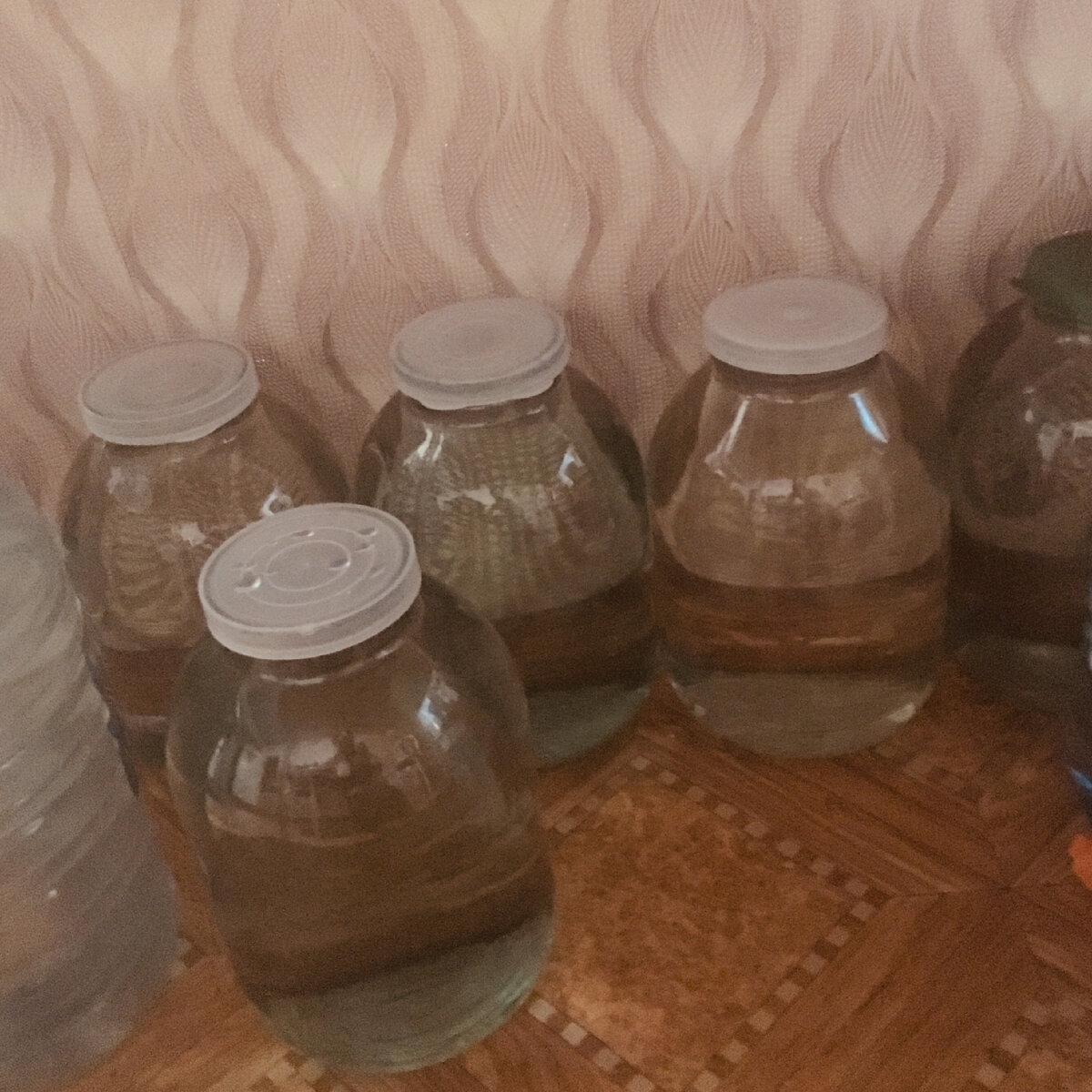 Это не все, большую часть уже спустила