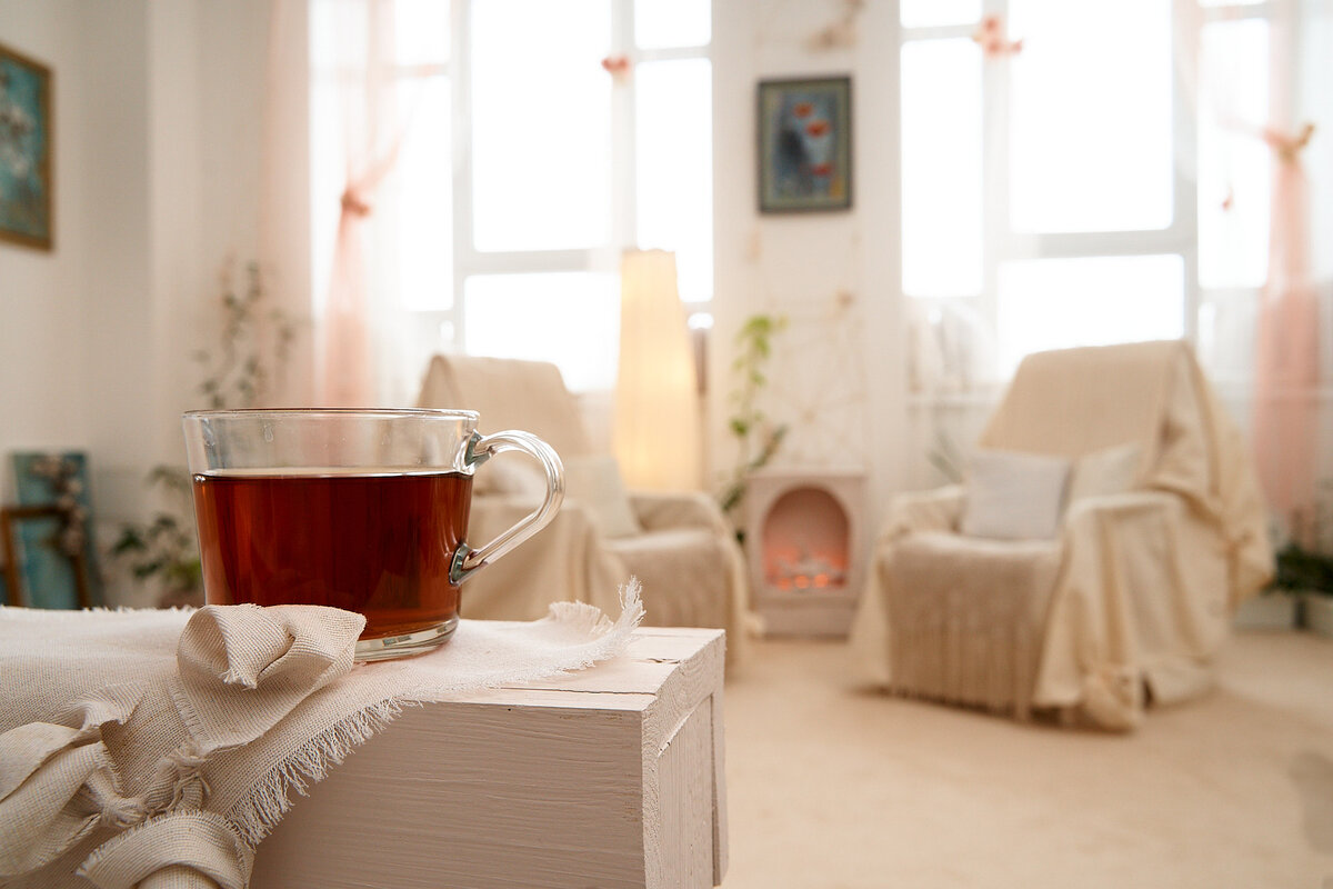 Фото автора. Галерея "Не спеши", где посетителю предлагалось остаться и побыть одному. Екатеринбург, 2021