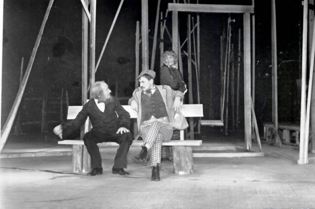    Сцена из спектакля "Лес". Фото: Public Domain