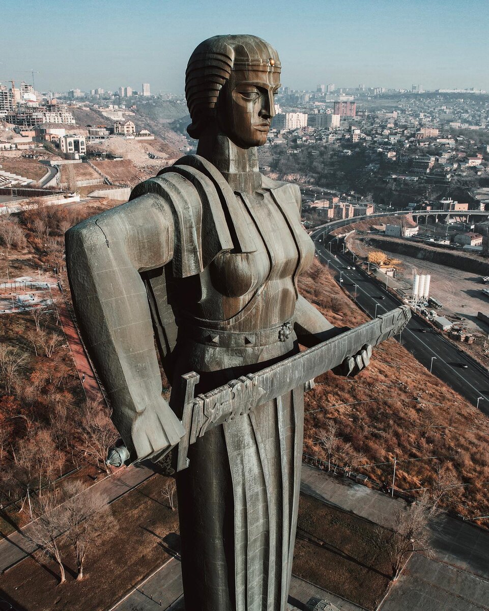 Мать Армения. Фото автора