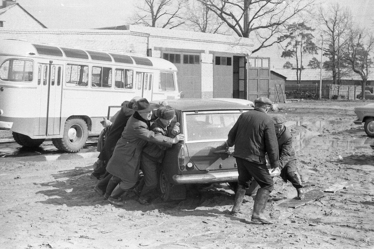 Как в СССР убили идею автопроката | Жизнь в СССР 1960-х годов | Дзен