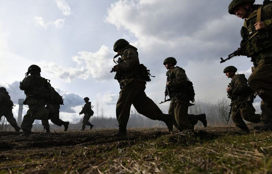    «Европа готовится к войне большого масштаба»: Военный эксперт призвал увеличить контрактную армию РФ до 2 млн человек