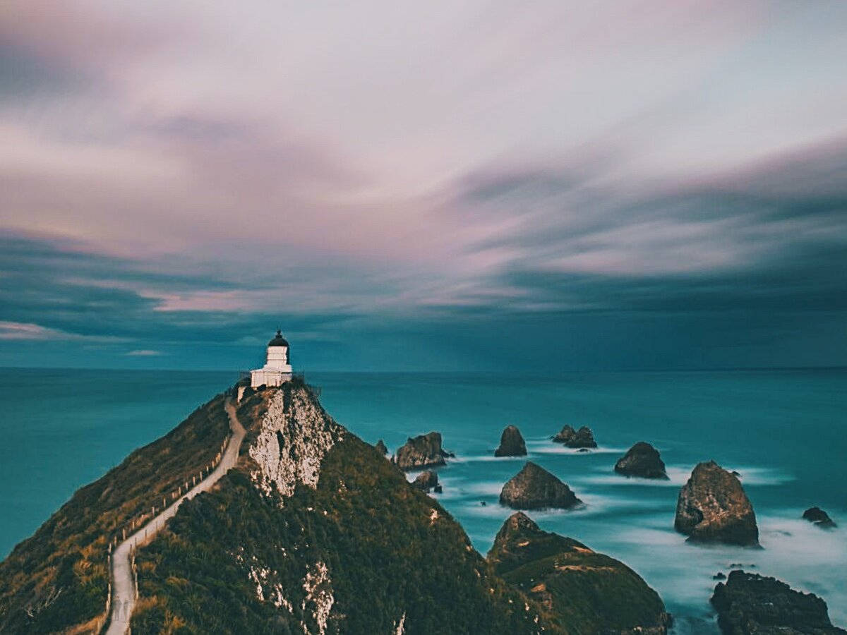 Nugget Point – мыс, маяк и камни-наггетсы