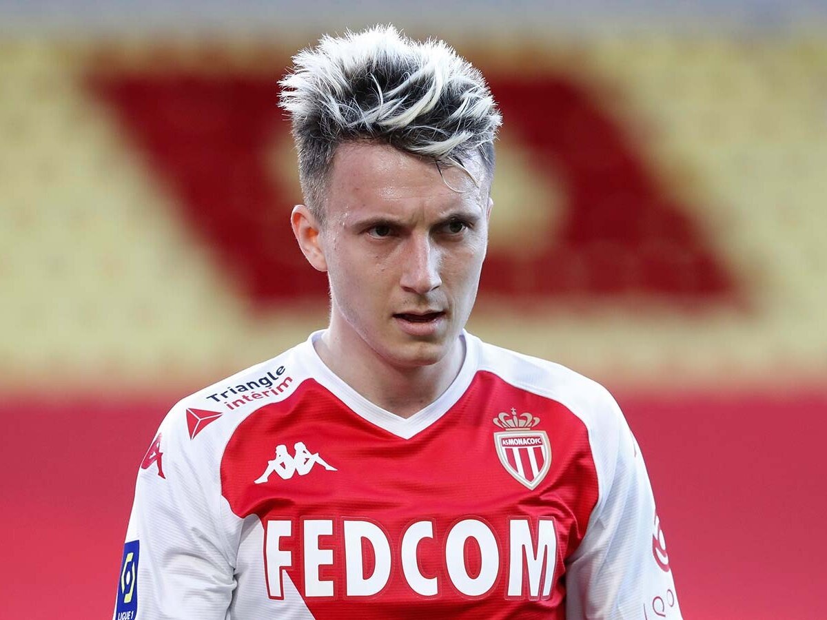 Но перед тем, как я начну подписывайтесь на мой канал и делитесь этой статьёй с знакомыми.