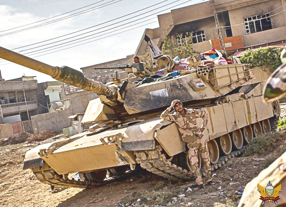 Подбит третий абрамс. Abrams m1a2 Ирак. Танк m1 Абрамс Ирак. Танк Абрамс м1а2 в Ираке.