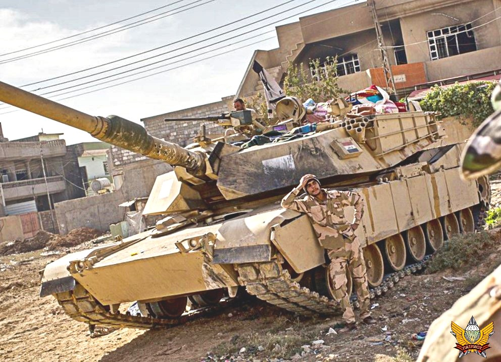 Премия за подбитый абрамс. Abrams m1a2 Ирак. Танк m1 Абрамс Ирак. Танк Абрамс м1а2 в Ираке.