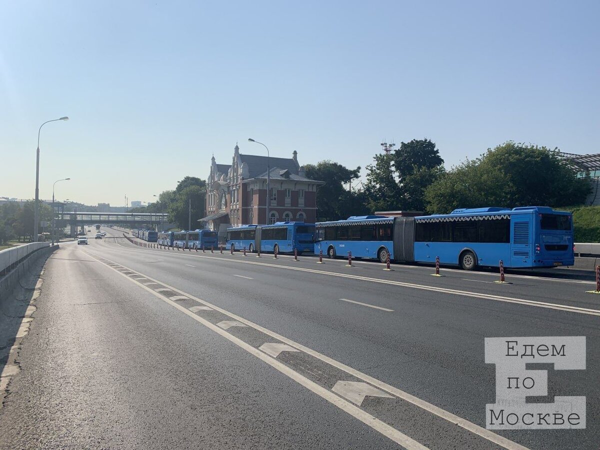 Посадка на «Спортивной»