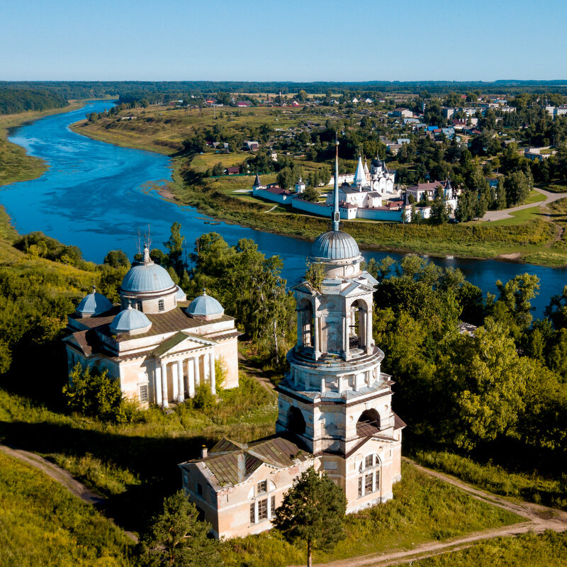 Старица. Борисоглебский собор Старица. Старица Тверская область. Храм в Старице Тверской области. Церковь в Старице на Волге.