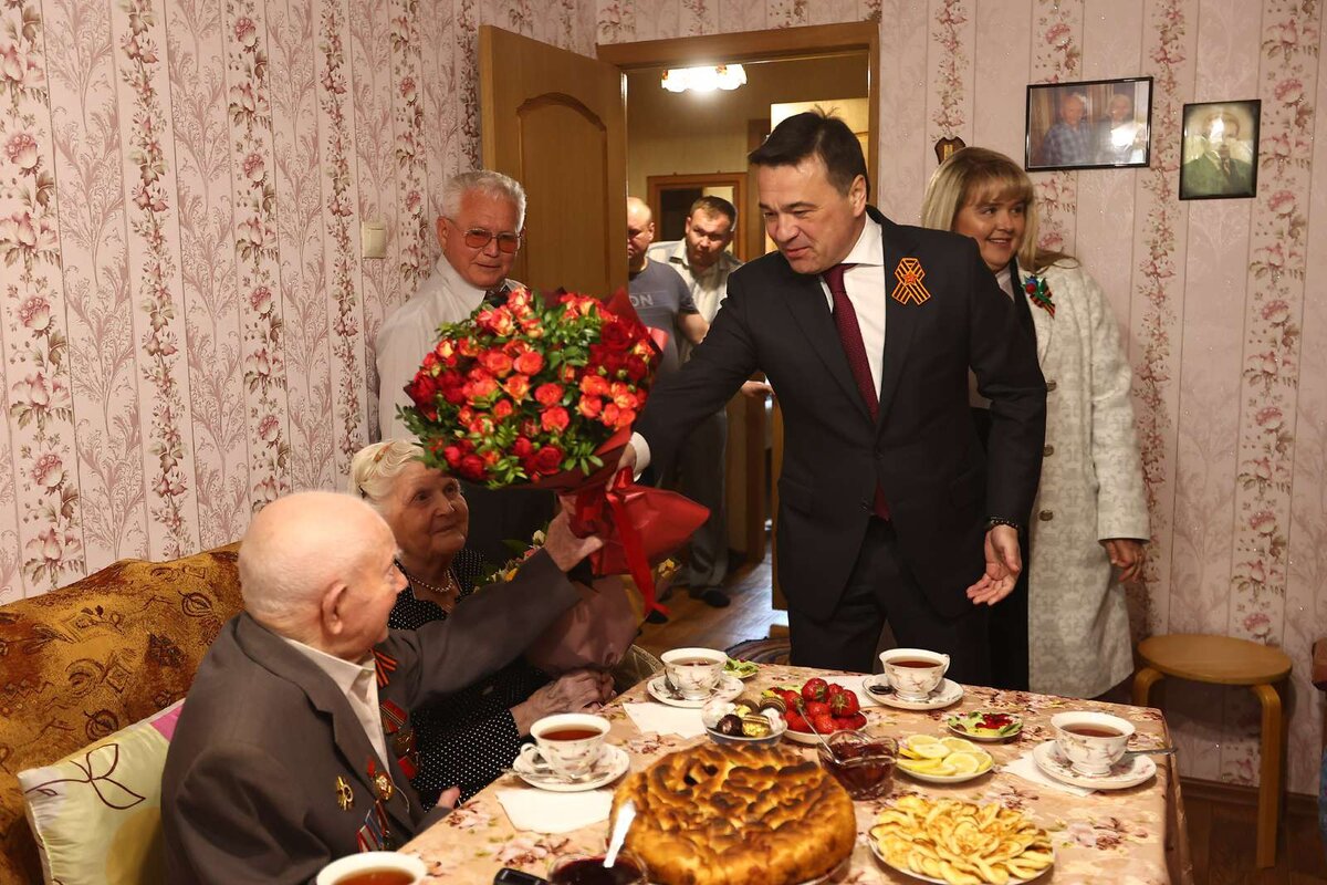 Листайте вправо, чтобы увидеть больше изображений