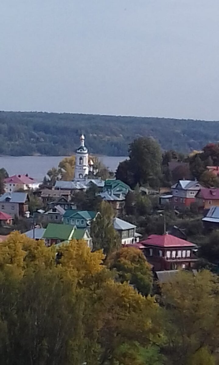 Экскурсия по Плесу - старинному городу, в который хочется вернуться еще  раз. Что можно посмотреть за один день | Павел и Лариса Интересное рядом |  Дзен