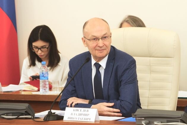    Спикер ЗС Владимирской области Владимир Киселев https://zsvo.ru