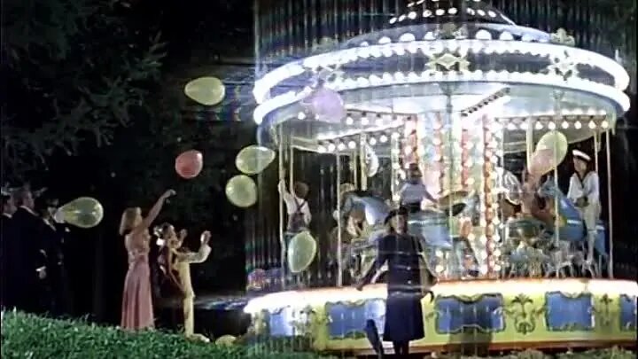 Кадр из фильма "Мэри Поппинс, до свидания" 