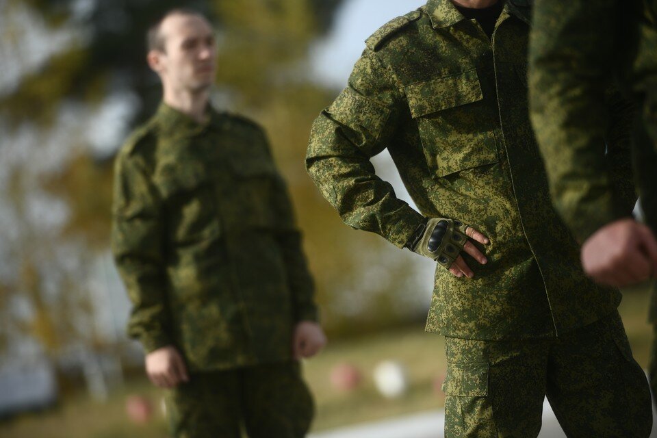     В рязанских военкоматах пояснили, что нельзя брать с собой на службу по призыву