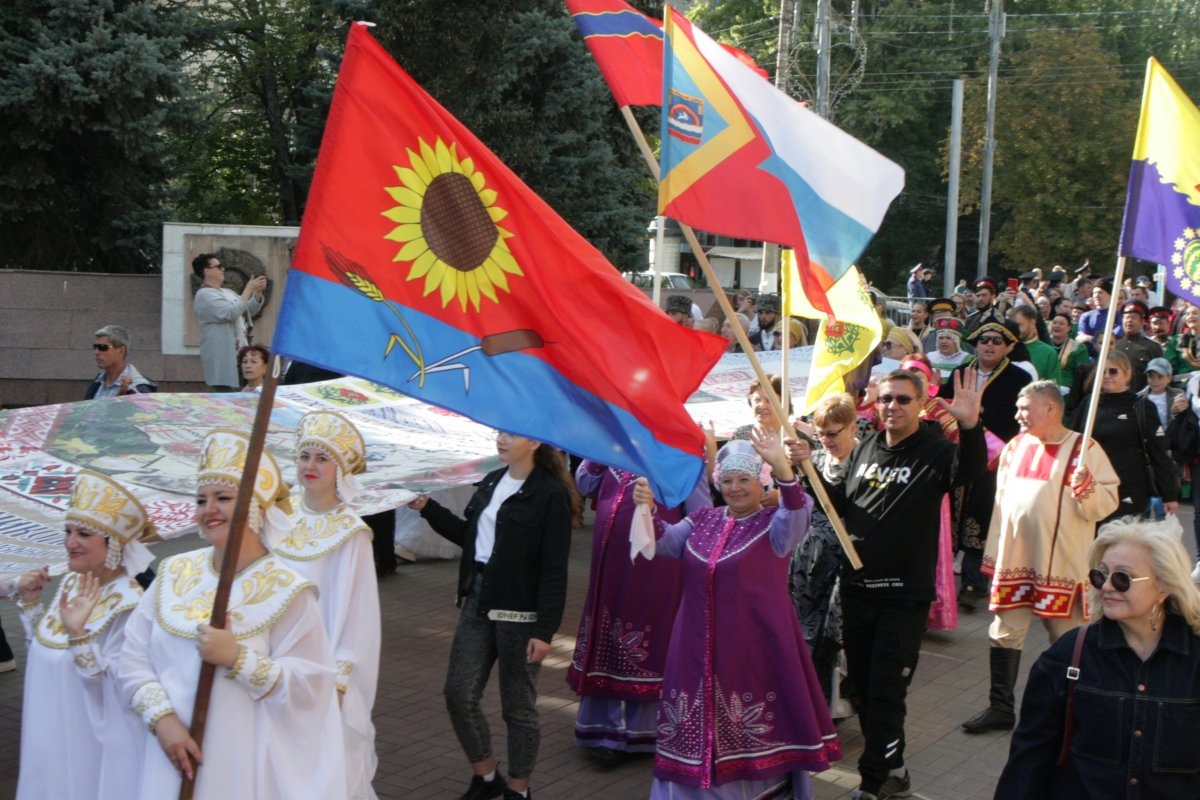    В Волгограде и области литургией и митингом отметят День народного единства
