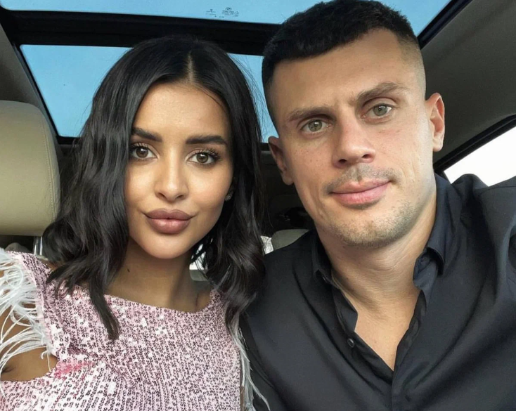 Участники проекта дом 2 Кристина Бухынбалтэ и Иван Барзиков, фото из яндекс картинки.