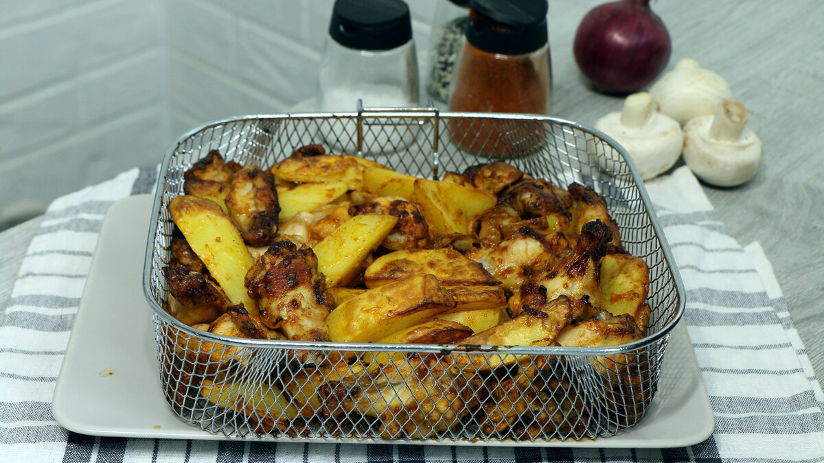 Курица с картошкой в аэрогриле - пошаговый рецепт с фото на slep-kostroma.ru