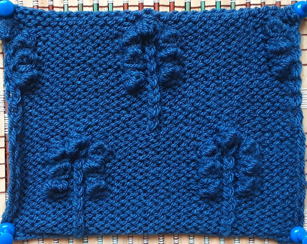 Лицевая сторона узора.