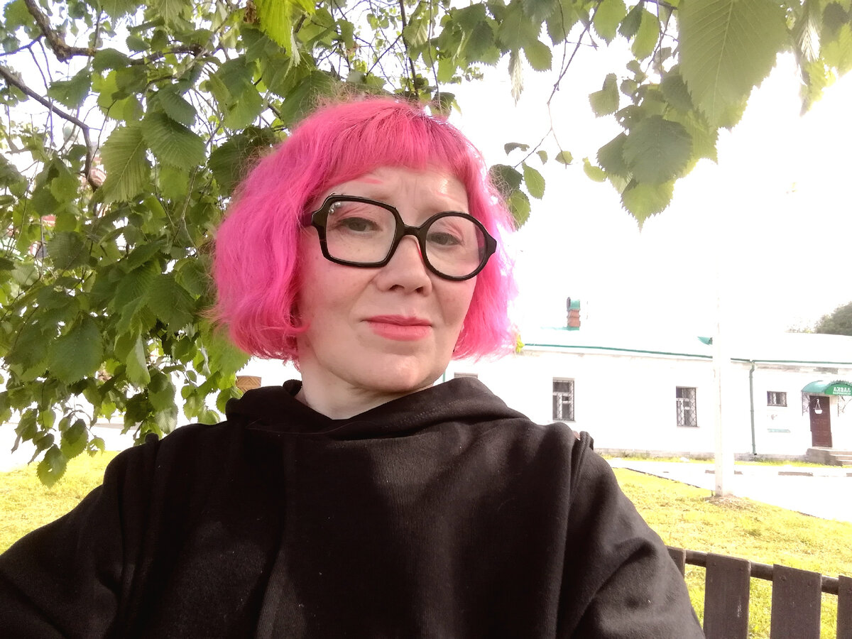 Наталья Романова, автор книги "Идеальная грамотность без правил и словарей"