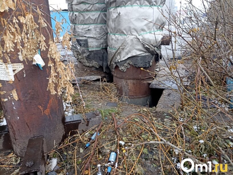 Место в Омске, где в яму с горячей водой упала женщина    📷