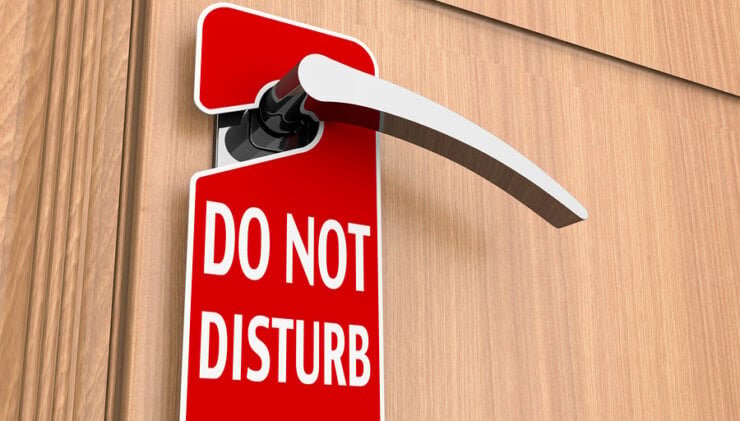   С помощью “Не беспокоить” можно отдохнуть от телефона.