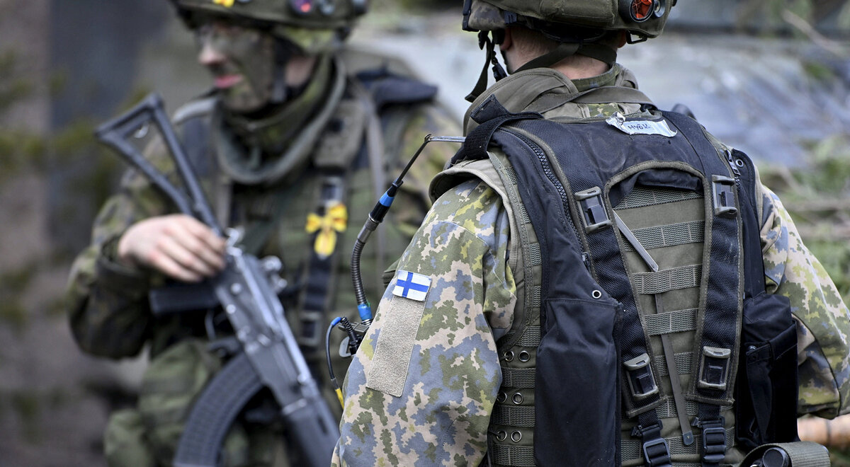 Финляндия сделала шаг к национальной ратификации своего вступления в НАТО, хотя Турция и Венгрия еще не одобрили этот шаг.