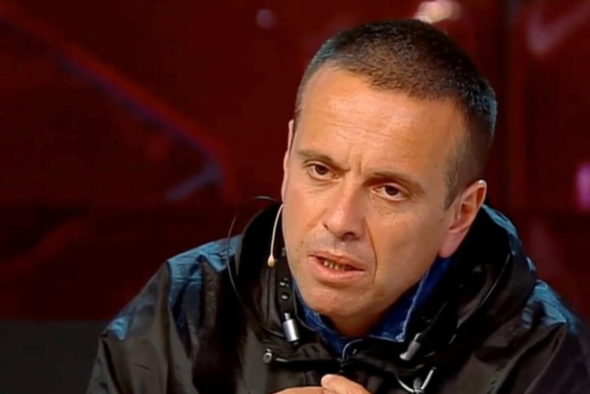    «Жить невозможно»: Андрей Губин перебрался поближе к вдове Александра Градского стоп-кадр шоу "Прямой эфир" на Россия-1